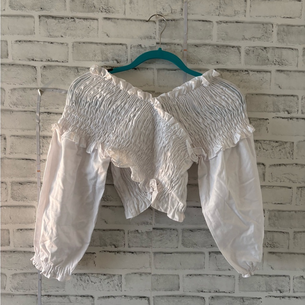 Zara Elegant White Off-Shoulder Top